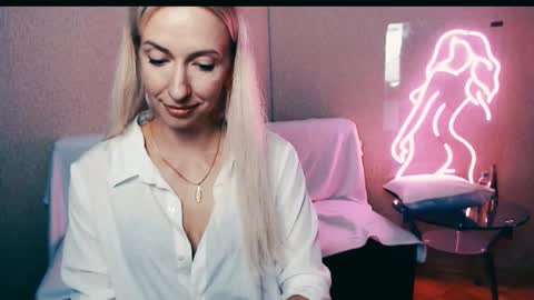 Snapshot of cute_smile_shy chatting on September 2025 05:34:02 PM cute_smile_shy online show from September 2025 05:34:02 PM