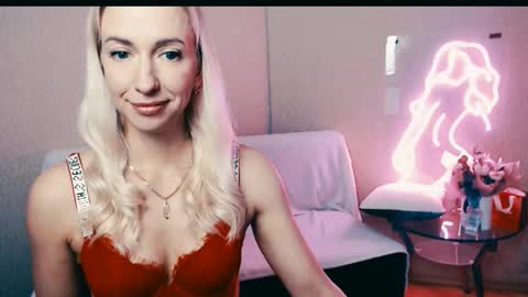 Snapshot of cute_smile_shy chatting on October 2025 06:56:01 AM cute_smile_shy online show from October 2025 06:56:01 AM