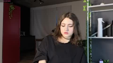 Snapshot of cute_sun_lovers chatting on May 2026 04:23:01 PM Aria online show from May 2026 04:23:01 PM