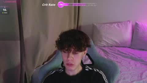 Thomas -  online show from April 2026 07:37:01 PM