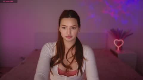 Ariel online show from December 2024 08:23:01 PM