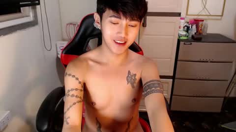 Snapshot of cuteasiancock98 chatting on May 2026 05:10:02 PM Steph online show from May 2026 05:10:02 PM