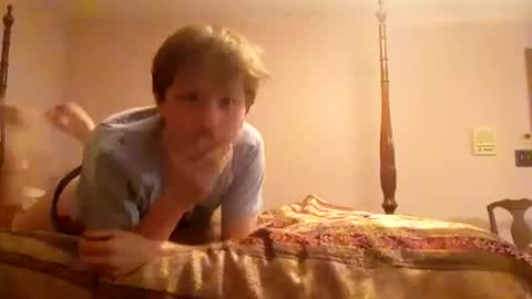 cuteboii29 online show from February 2025 04:00:02 AM