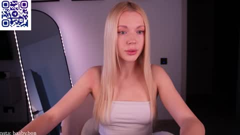 Snapshot of cutebon chatting on January 2026 04:05:01 AM BONNIE online show from January 2026 04:05:01 AM