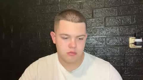 Alex online show from November 2025 08:52:02 PM