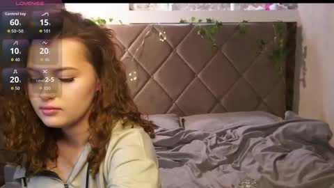 Dasha online show from March 2026 10:59:02 PM