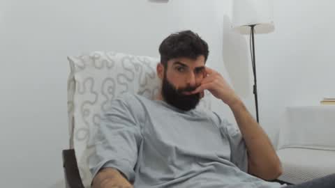 cuteeboy online show from March 2025 09:06:02 PM