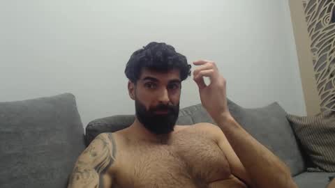 cuteeboy online show from February 2026 08:04:01 PM