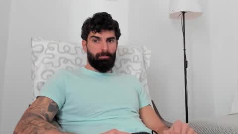 cuteeboy online show from February 2026 09:28:02 AM