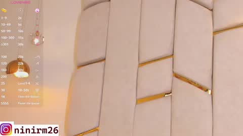 Snapshot of cutegirl__nini chatting on February 2025 07:32:02 AM andre online show from February 2025 07:32:02 AM