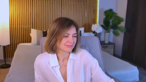 cutemirage online show from April 2026 09:39:33 PM