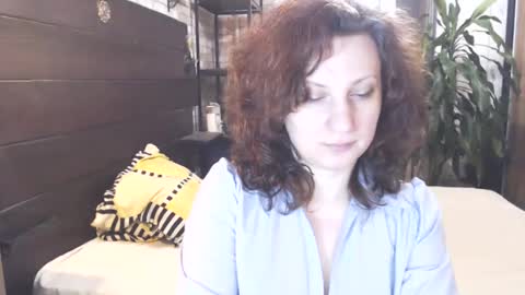 Snapshot of cutemoan chatting on February 2025 10:31:01 PM Rita online show from February 2025 10:31:01 PM