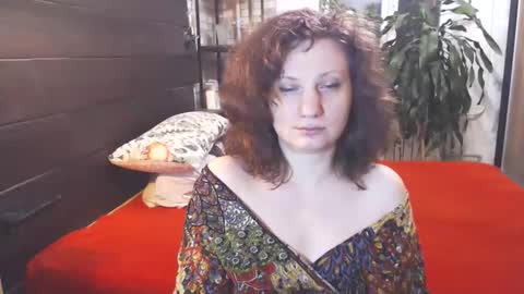 Snapshot of cutemoan chatting on September 2025 09:15:01 PM Rita online show from September 2025 09:15:01 PM