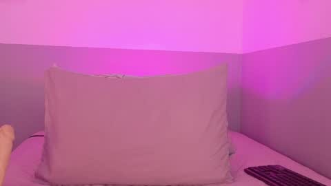 cutepetitee online show from March 2026 08:57:01 PM