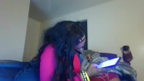 mary mack online show from October 2025 01:25:01 PM