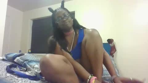 mary mack online show from November 2025 02:47:01 AM