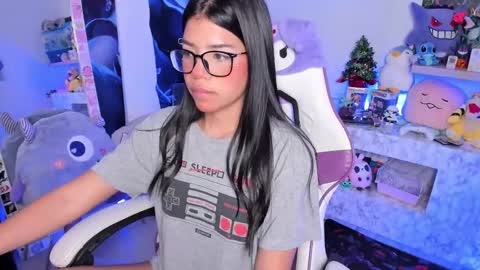 Snapshot of cutestephuwu chatting on February 2025 07:39:02 AM - independent model online show from February 2025 07:39:02 AM