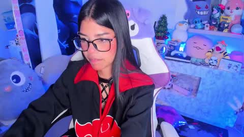 Snapshot of cutestephuwu chatting on March 2025 04:21:01 AM - independent model online show from March 2025 04:21:01 AM