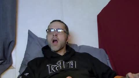 Snapshot of cuteteddybare chatting on May 2026 09:06:01 AM cuteteddybare online show from May 2026 09:06:01 AM