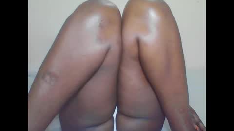 TAMARA online show from October 2025 06:45:02 PM