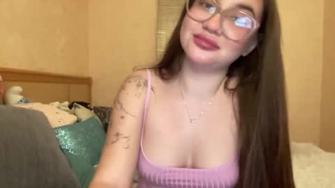 CuteAnn online show from October 2025 09:28:02 PM