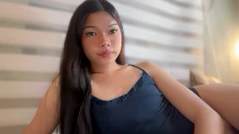 cutie_chinnie online show from April 2026 06:43:01 PM
