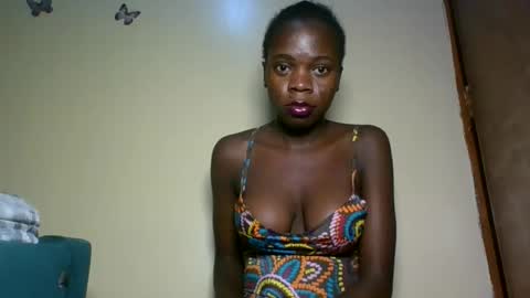 Snapshot of cutie_plush chatting on May 2026 06:59:01 PM cutieplush online show from May 2026 06:59:01 PM
