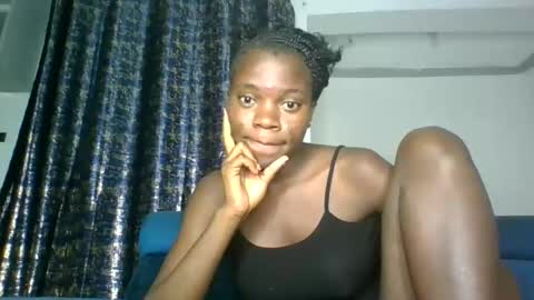 Snapshot of cutie_plush chatting on June 2026 07:25:01 PM cutieplush online show from June 2026 07:25:01 PM
