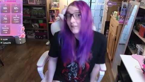 Cutie Velvette online show from March 2026 04:07:01 PM