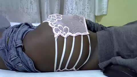 cutiehanish4 online show from December 2025 10:43:01 AM