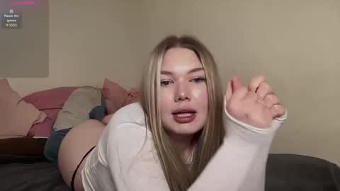 Julie  online show from March 2026 09:37:01 AM