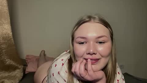 Julie  online show from March 2026 10:54:02 AM