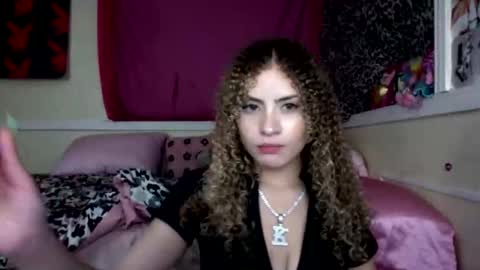 cutiekaylee online show from April 2026 08:01:02 AM