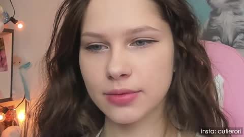 Snapshot of cutierori chatting on February 2025 05:26:01 PM Rori  Instagram cutierori  online show from February 2025 05:26:01 PM