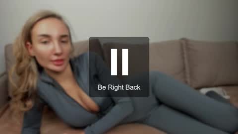 CuttieChloe online show from October 2025 07:38:02 PM