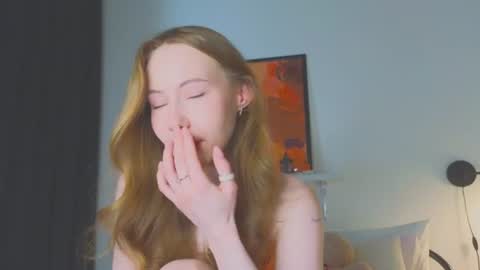 Snapshot of cuute_angell chatting on June 2026 05:14:02 PM Virginia See you on Sunday online show from June 2026 05:14:02 PM