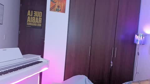 Cyan online show from February 2025 03:24:01 AM