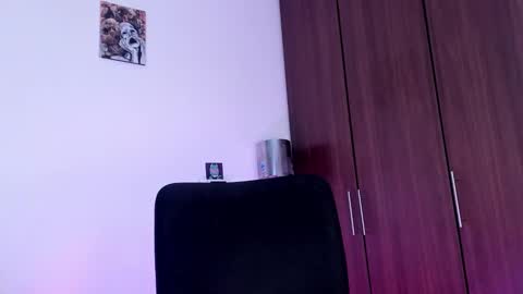 Cyan online show from October 2025 01:39:02 AM