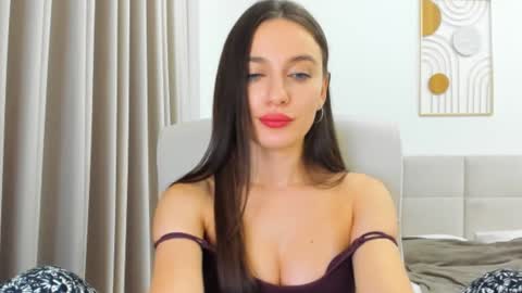 Eva online show from December 2024 10:21:01 PM