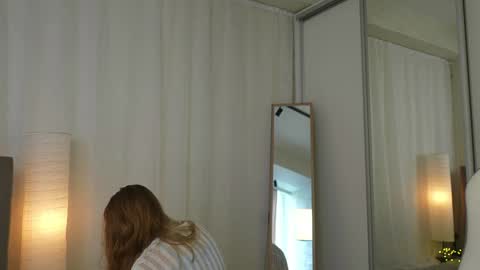 Snapshot of cyberheart_ chatting on January 2025 11:34:01 AM EMILY online show from January 2025 11:34:01 AM