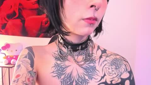 cel I am independent Help me reach 200 thumbs up uwu online show from October 2025 04:24:01 AM