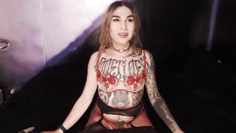 Nikki online show from January 2025 12:46:01 AM