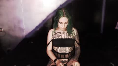 Nikki online show from March 2025 11:01:02 PM