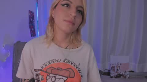  cyber zoe   online show from April 2026 01:23:02 AM