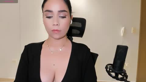 cyborgmuse online show from October 2025 06:24:02 AM