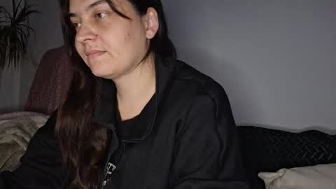 Cyndee Winter online show from October 2025 06:09:01 PM