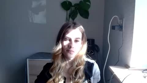 CyntiaNatural online show from March 2025 10:30:02 AM