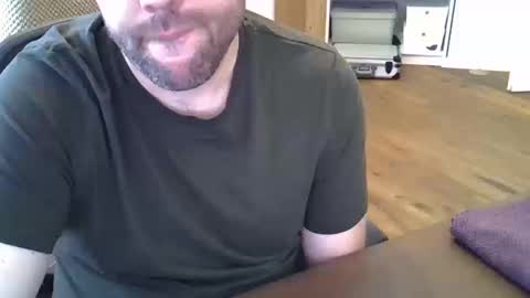 cyrsug online show from March 2026 06:53:02 AM