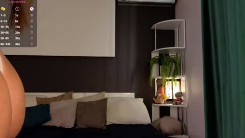 Isabella online show from January 2025 07:14:02 AM