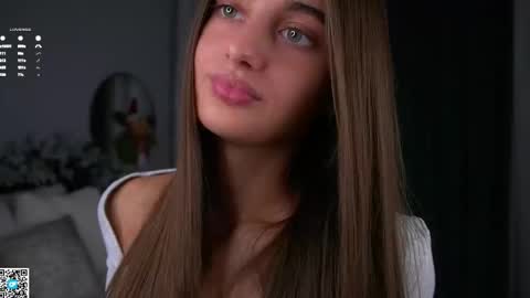 Isabella online show from December 2025 01:10:01 AM